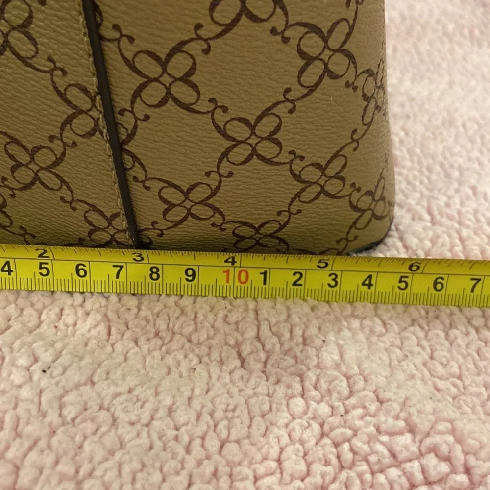 New NINE WEST Mocha Cherry Tote